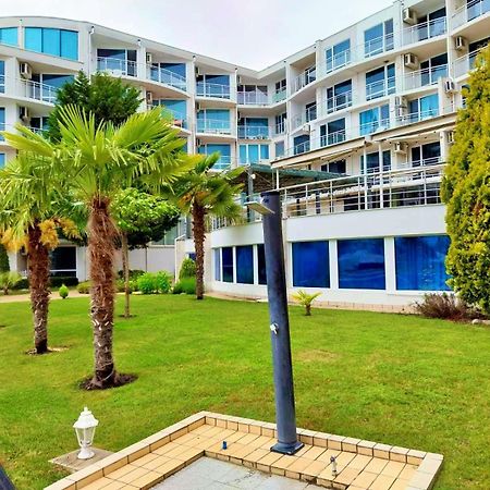 Design Studio In Atlantis Resort&Spa, Burgas Airport 外观 照片