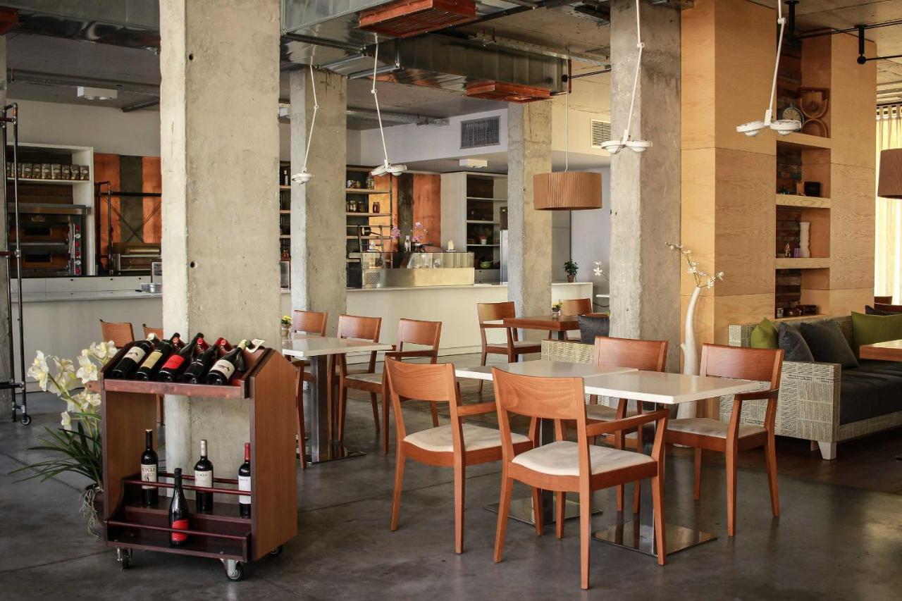 Design Studio In Atlantis Resort&Spa, Burgas Airport 外观 照片